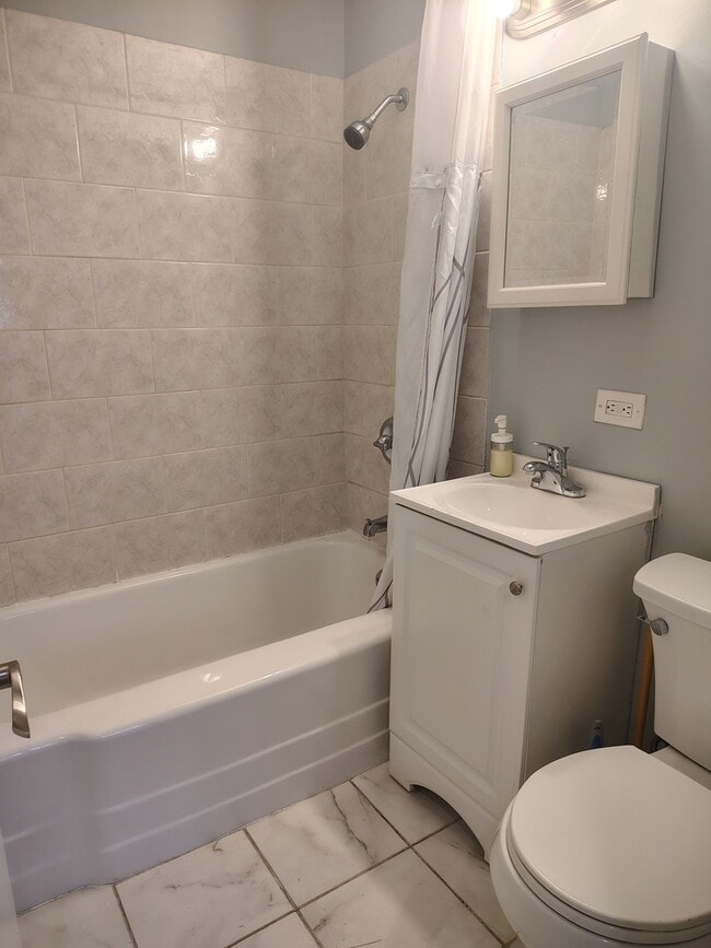 Building Photo - 4109 W 63rd St