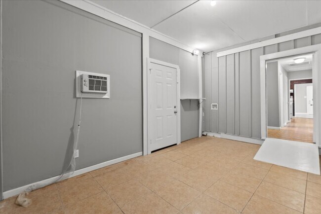 Building Photo - 14029 McNair St