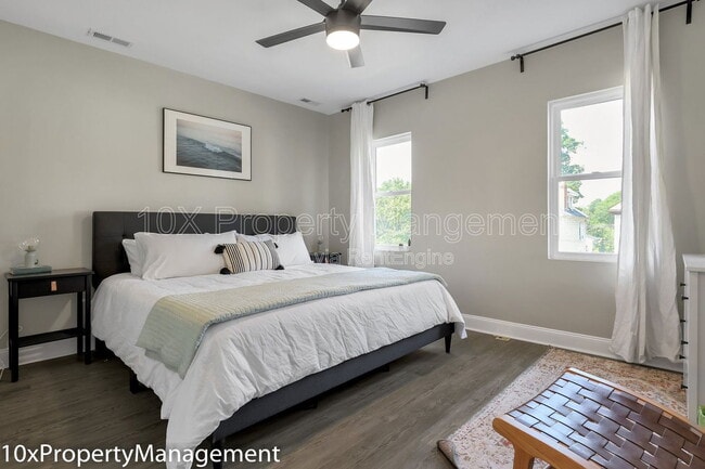 Building Photo - 566 Kimball Pl