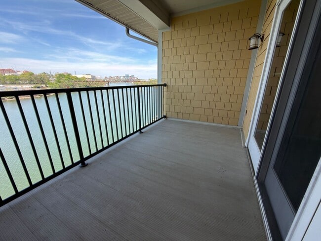 Building Photo - 3001 River Towne Way