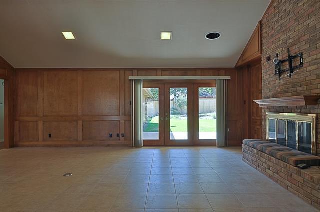 Building Photo - 3 Whispering Vine Ct