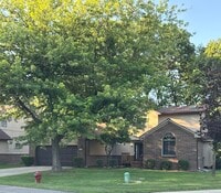 Building Photo - 6257 Gatewood