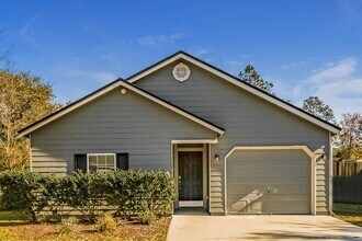 Building Photo - 3083 Wavering Ln
