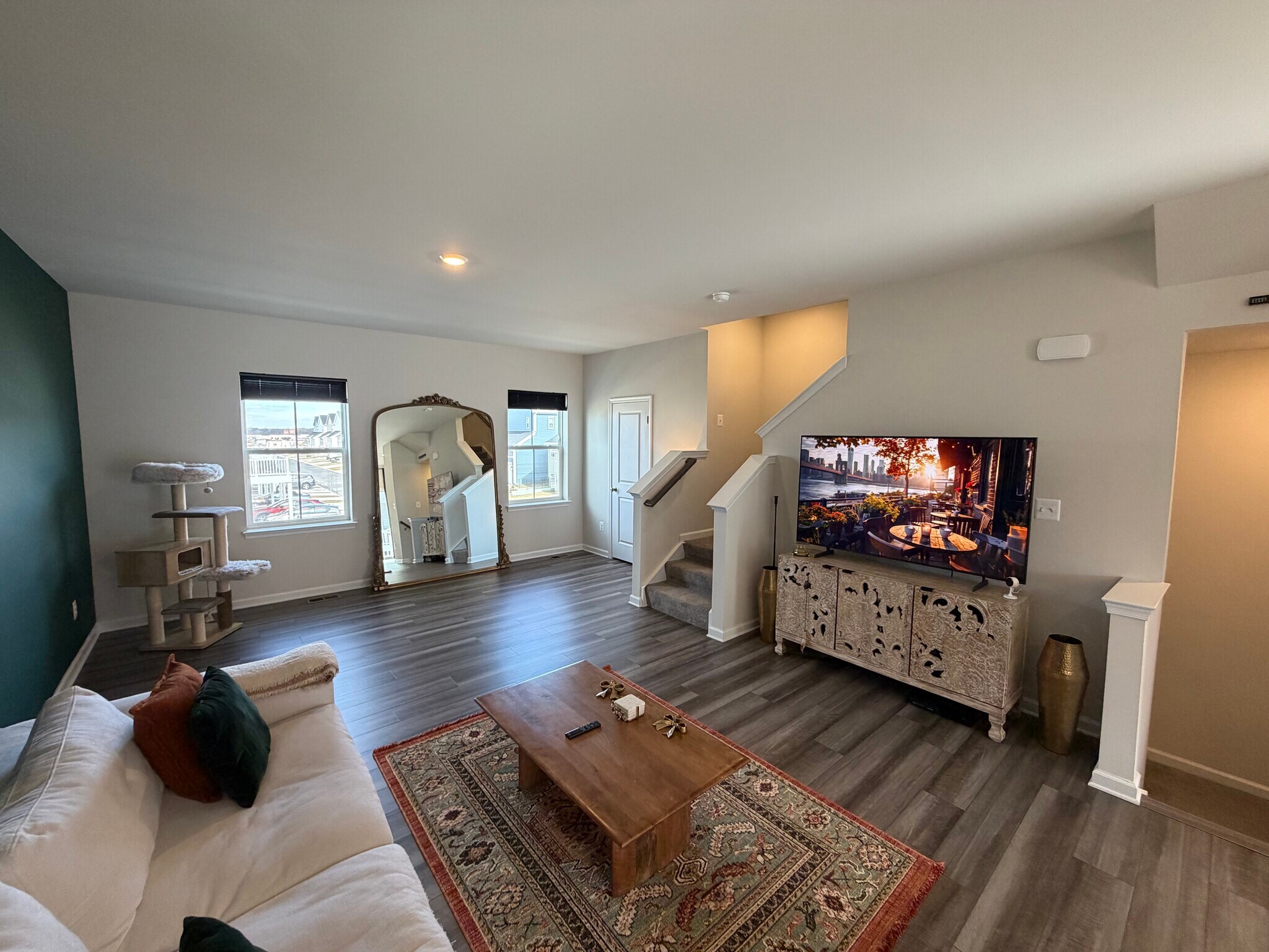 Building Photo - 454 18th Ave