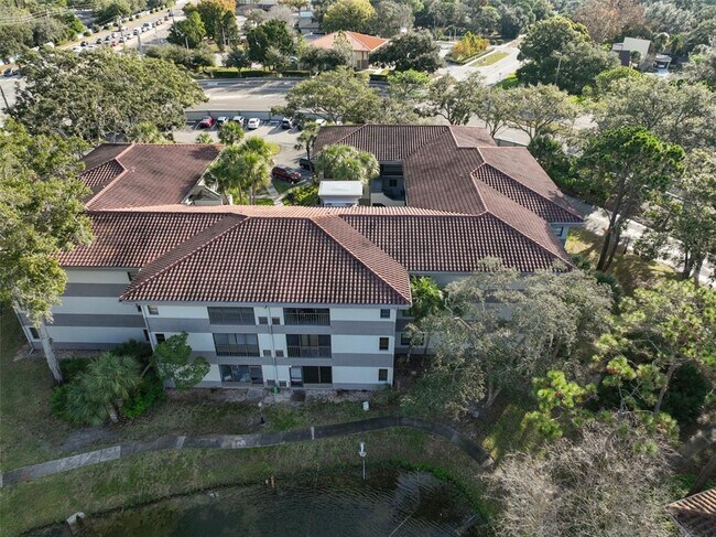 Building Photo - 2650 Countryside Blvd