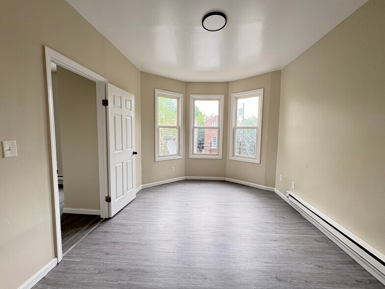 219 Chadwick Ave 2B - 223 Chadwick Ave