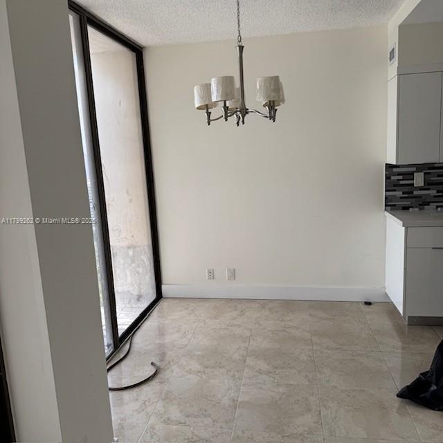 Building Photo - 19355 Turnberry Way
