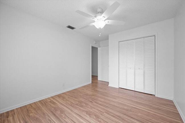 Building Photo - 13511 Jonquil Pl