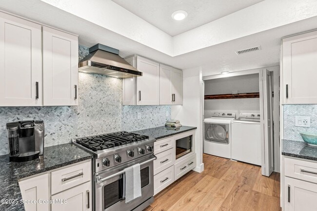 Building Photo - 1428 Rose Ct