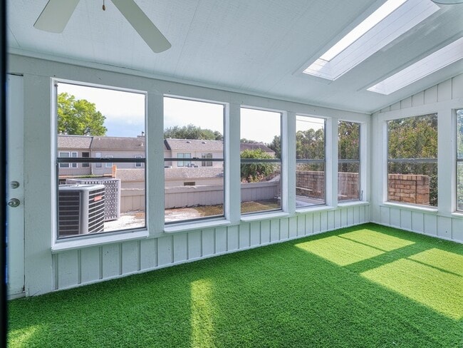 Building Photo - 12658 Briar Patch Dr