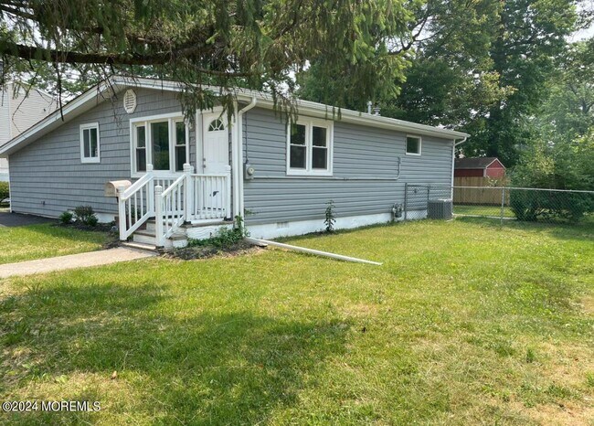 Primary Photo - 14 Raritan Blvd