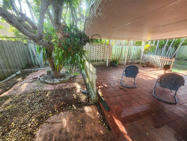 Building Photo - 13337 SW 114th Pl