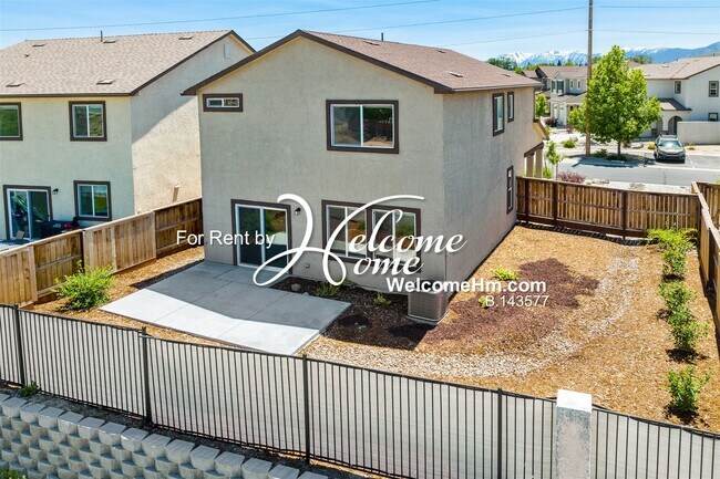 Building Photo - Beautiful Capital Village Home