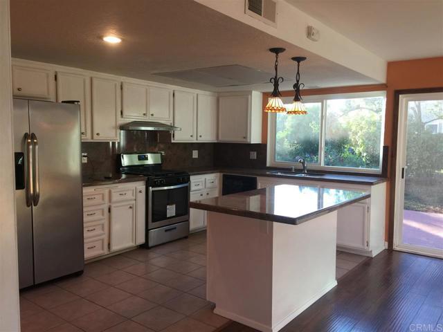 Building Photo - 2062 Linda Ln