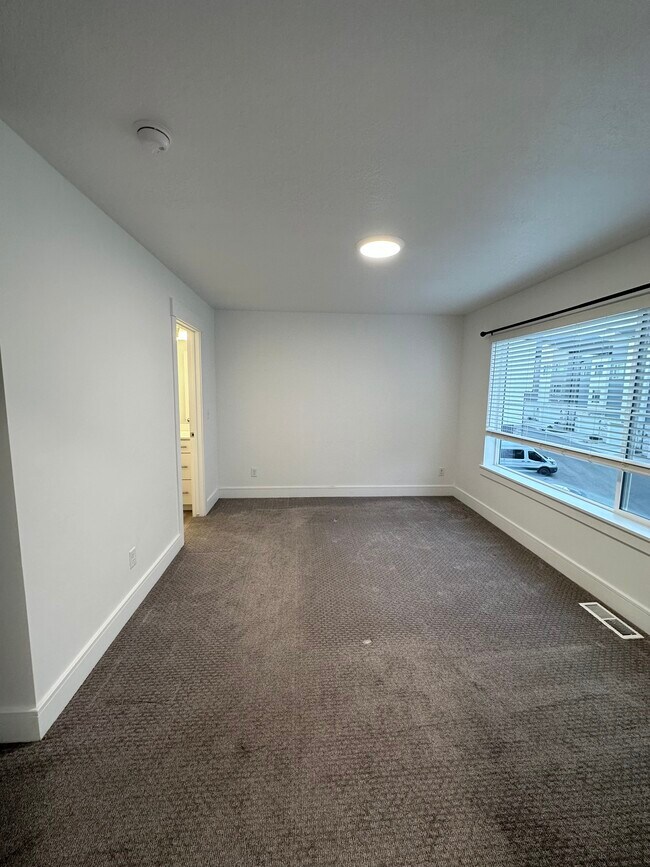 Building Photo - 3066 N Indigo Lp