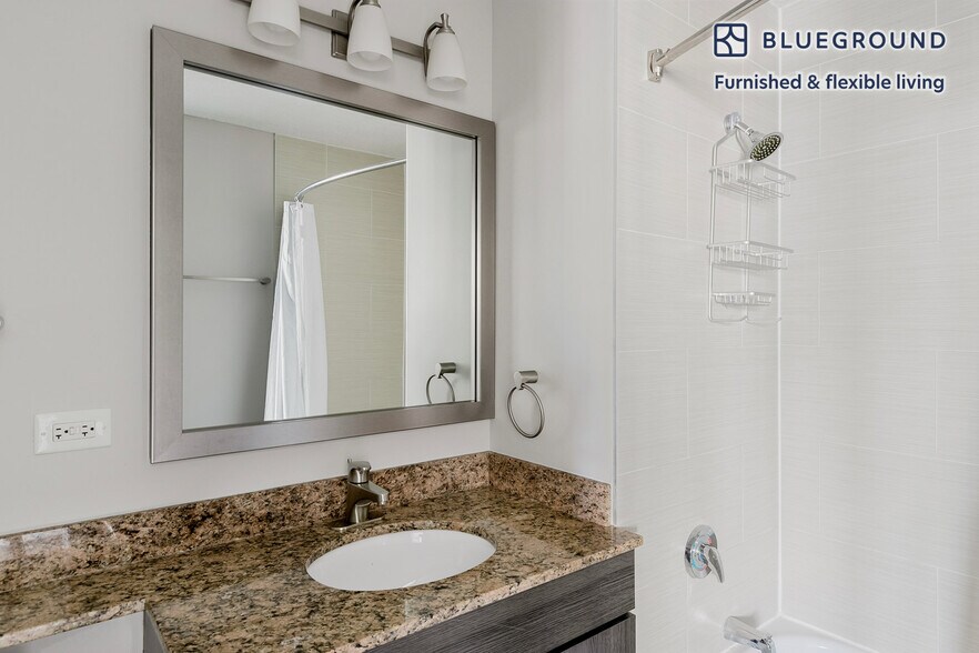 Building Photo - 180 N Jefferson St