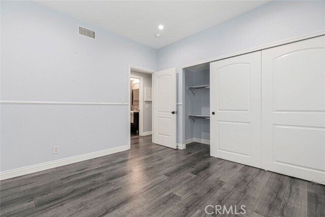 Building Photo - 234 N Kenwood St