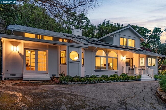 Building Photo - 3555 Old Mountain View Dr