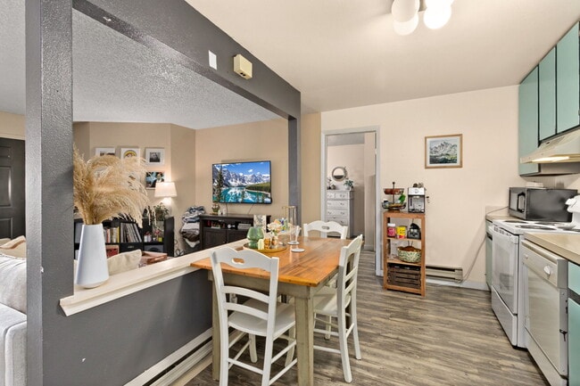 Building Photo - 1118 City Park Ave