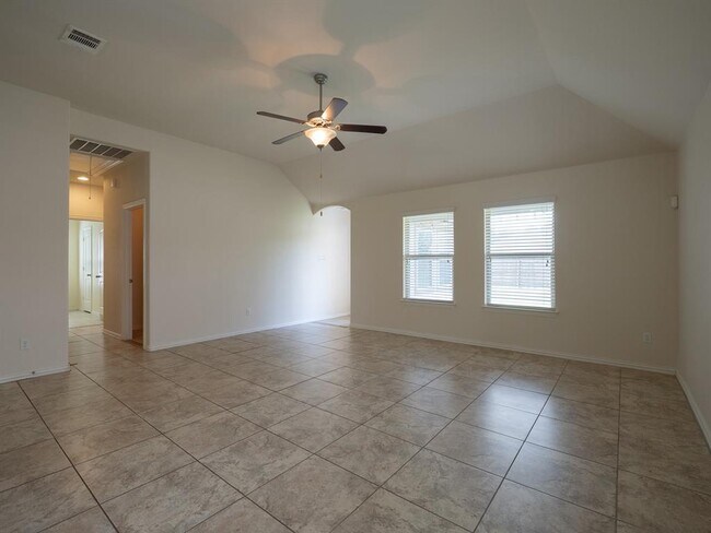 Building Photo - 238 Travertine Trail