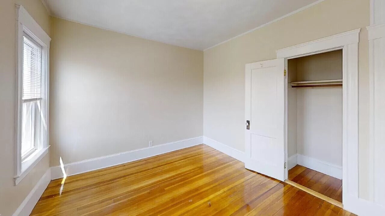 Building Photo - 303 Tappan St