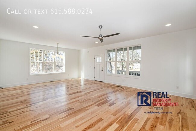 Building Photo - 5317 Indiana Ave