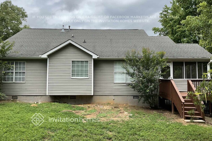 Building Photo - 413 Jordan Ln
