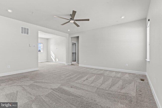 Building Photo - 12600 Coventry Mnr Wy