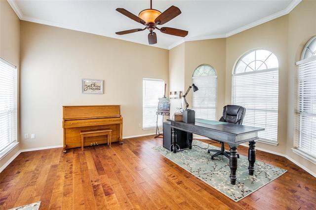 Building Photo - 1109 Ashby Dr