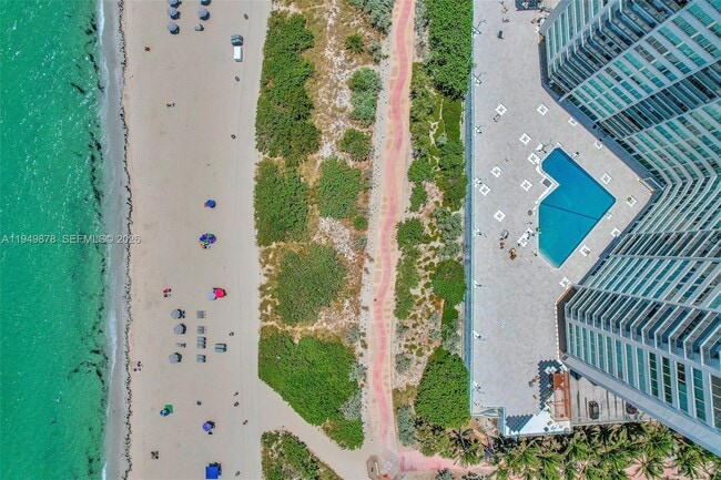 Building Photo - 7135 Collins Ave