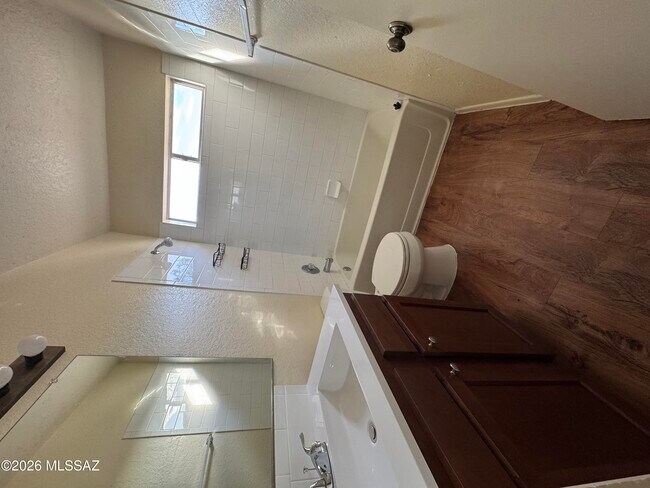 Building Photo - 5200 W Wood Owl Dr