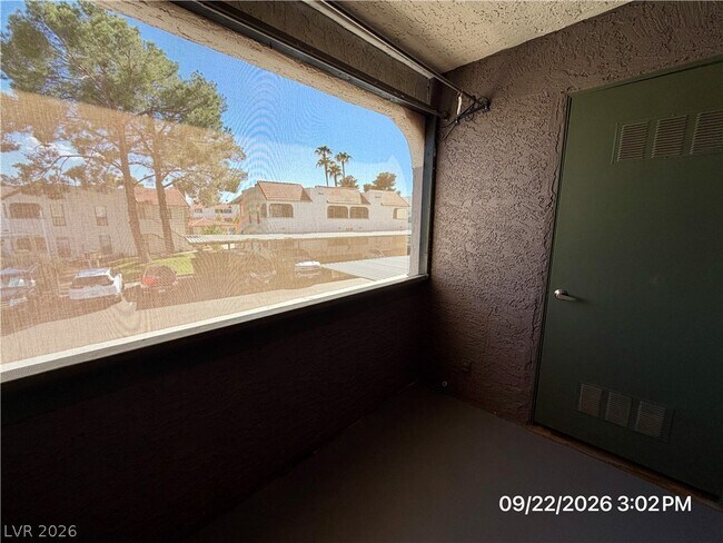 Building Photo - 711 Bass Dr
