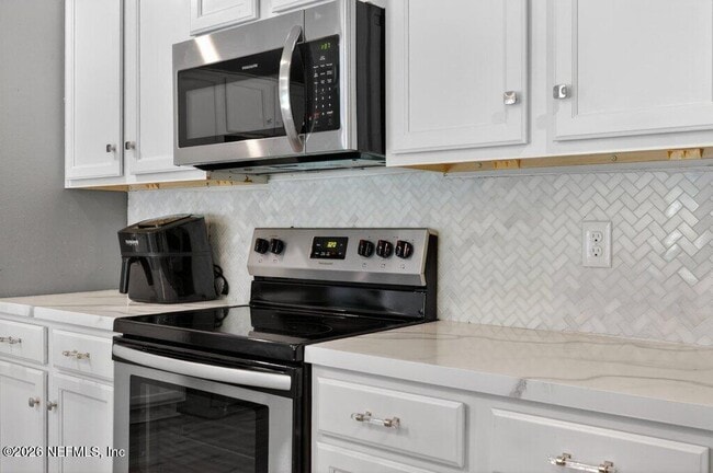Building Photo - 9099 Tahoe Ln