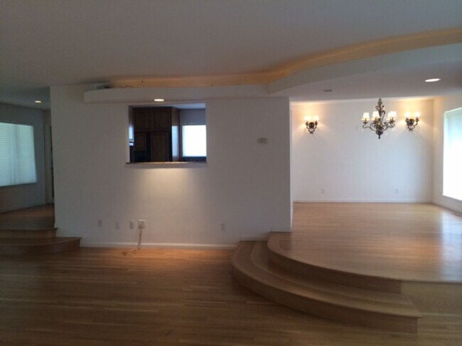 Building Photo - 2 BDRM/3 BATH Fair Oaks Home with an AMAZING view of North Ridge Country Club*** Coming Soon!