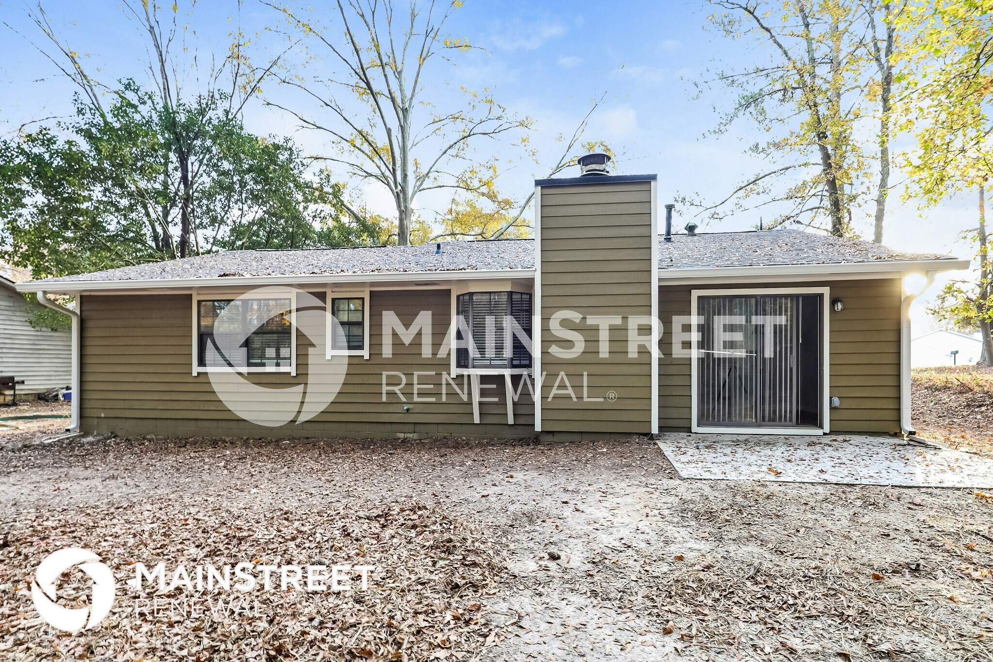 Building Photo - 9395 Forest Knoll Dr