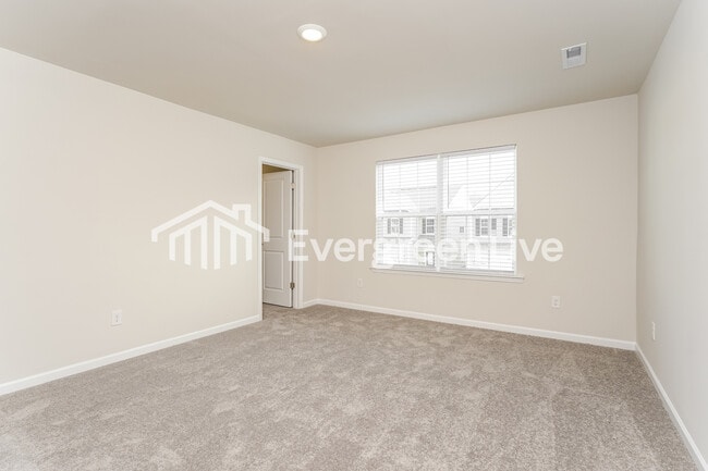 Building Photo - 829 Pear Blossom Ct