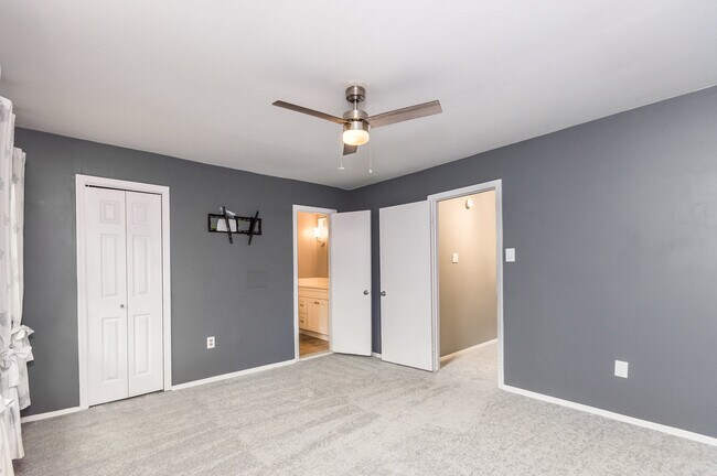 Building Photo - 2346 Horseferry Ct