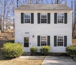 Building Photo - Excellent condition! 3 bedroom house in SE Raleigh