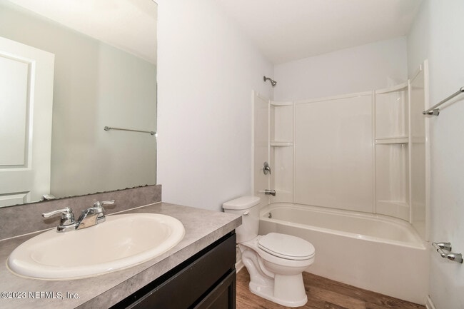 Building Photo - 554 Eiseman Wy