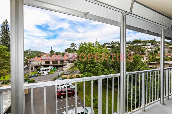 Building Photo - 1 Bdrm 1 Bath 1 Parking at Makiki Hillside