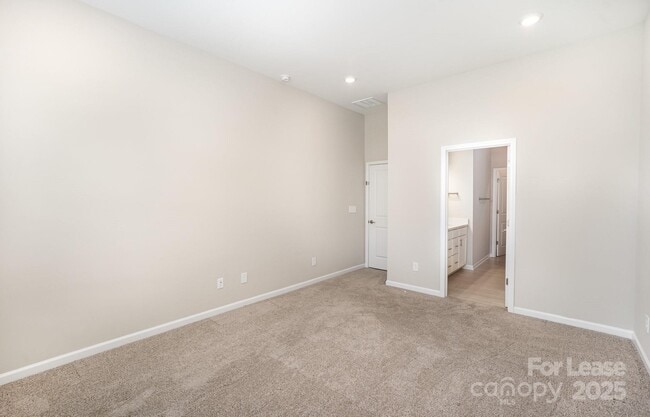 Building Photo - 5710 Gulch Pl