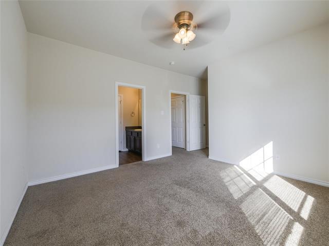 Building Photo - 5421 Dolores Pl