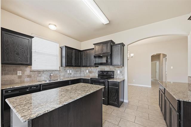 Building Photo - 717 Jennie Marie Cir