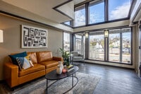 Interior Photo - Maverick Oak Lawn Townhomes