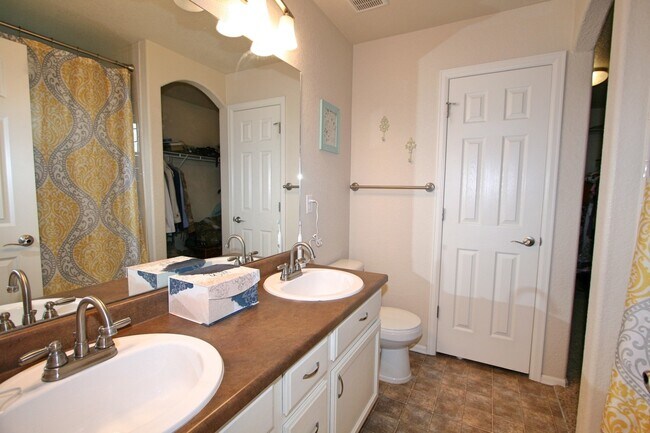 Building Photo - Stunning Two Story Home Available in Peyton!