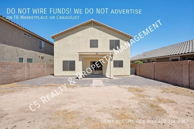 Building Photo - 3075 W Five Mile Peak Dr