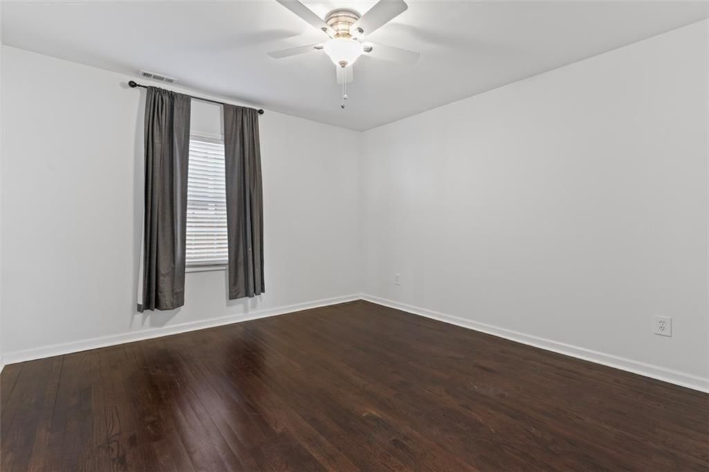 Building Photo - 1000 SW Palmetto