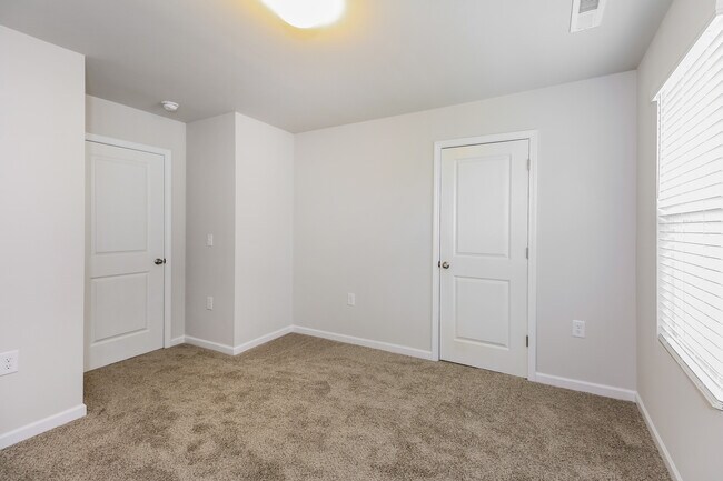 Building Photo - 2975 Ember Brook Ct, Castle Hayne, NC