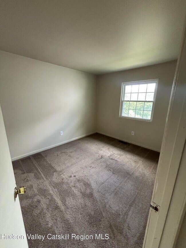Building Photo - 201 Briarwood Ct