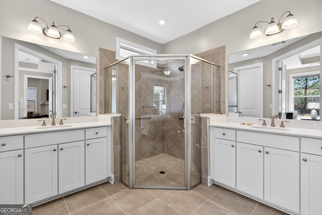 Building Photo - 133 Iron Oak Dr